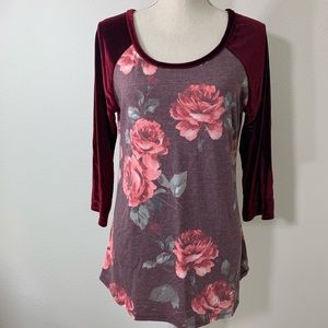 Floral, velvet 3/4 sleeve top, large, EUC